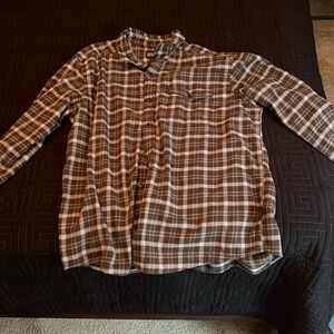 Lightly worn Patagonia flannel size large